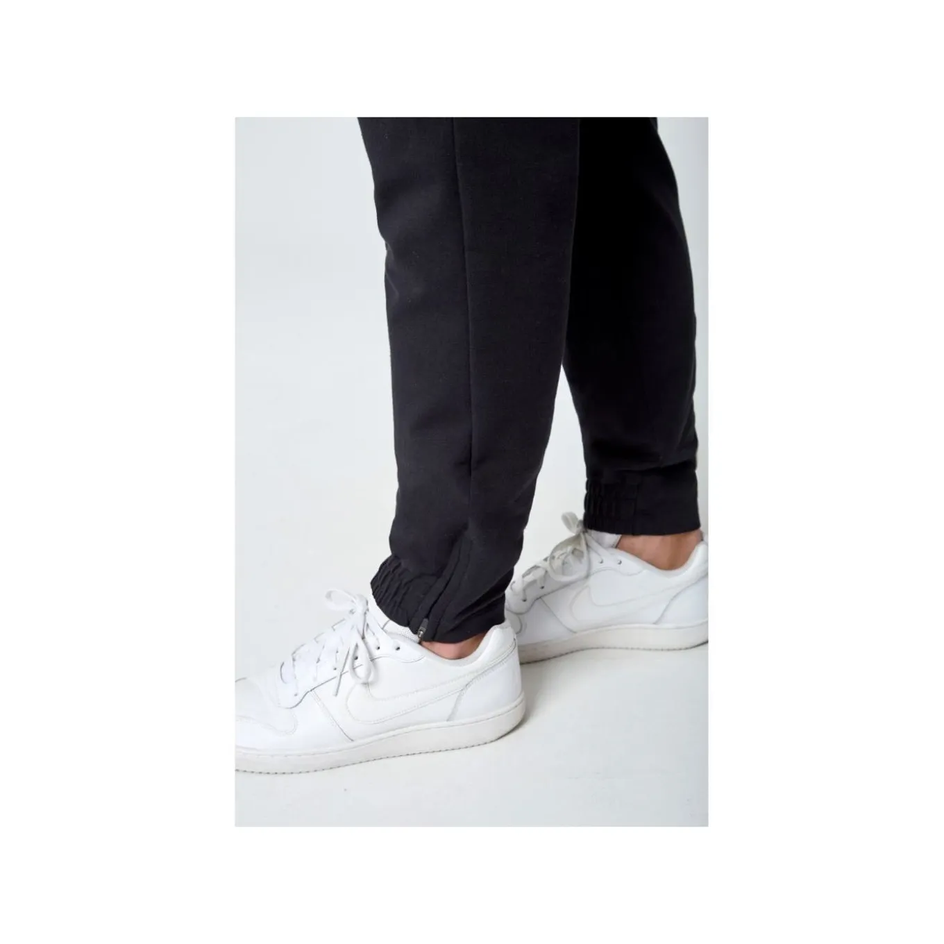 TRUE Byxa Terry Crew Sr Black